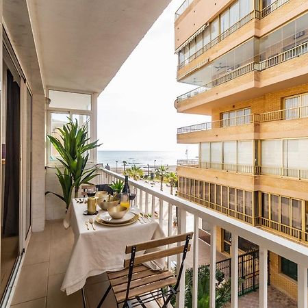 Fuengirola Paseo Maritimo Deluxe Apartment By The Beach ภายนอก รูปภาพ